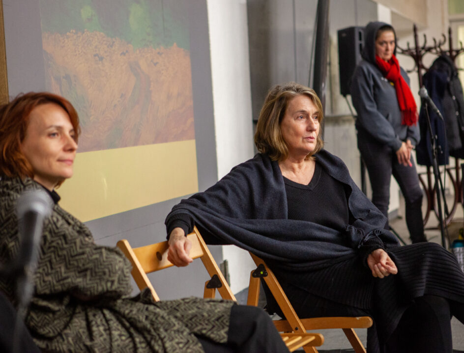 Martha <span>Moore</span>